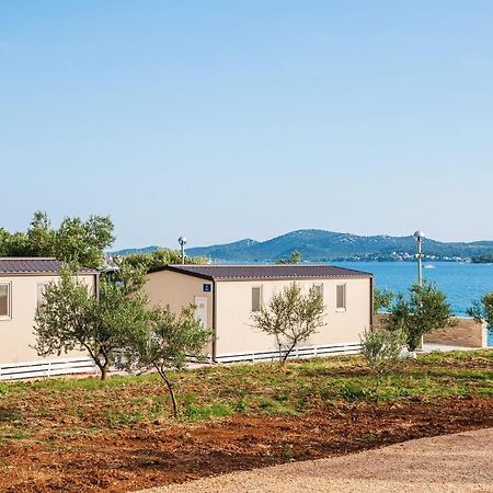 Camp San Antonio Hotell Biograd Na Moru Eksteriør bilde