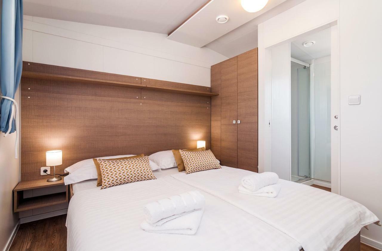 Camp San Antonio Hotell Biograd Na Moru Eksteriør bilde