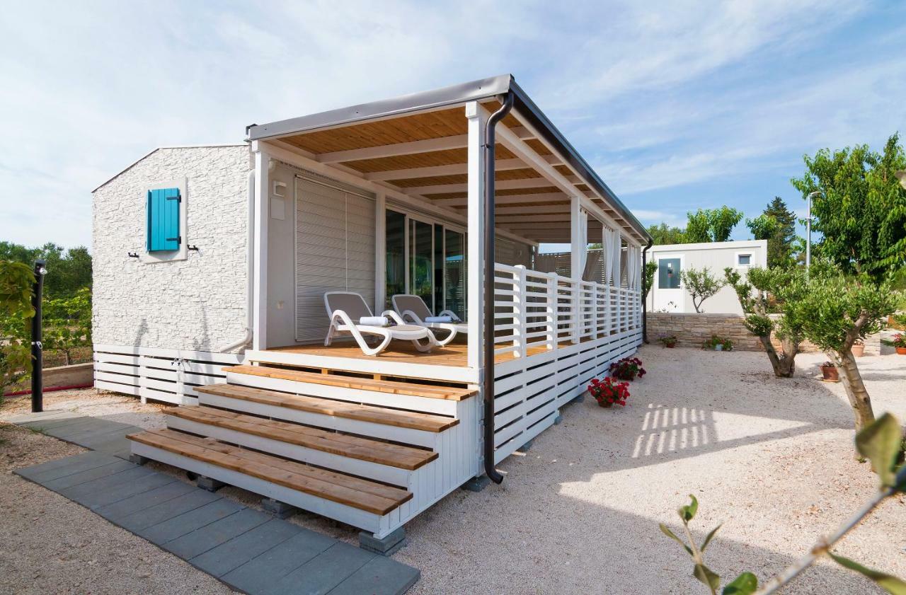 Camp San Antonio Hotell Biograd Na Moru Eksteriør bilde