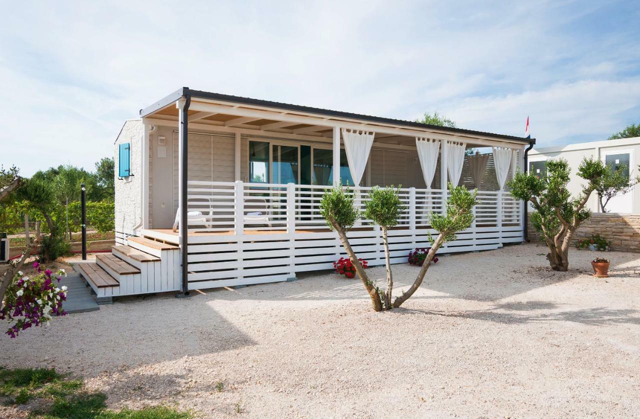 Camp San Antonio Hotell Biograd Na Moru Eksteriør bilde